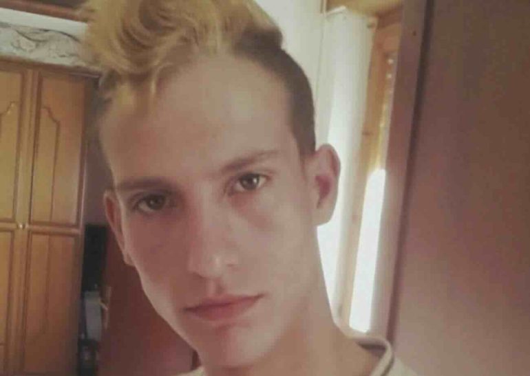 Cilento sotto choc: 29enne muore in un incidente tra la sua moto e il trattore guidato dal padre