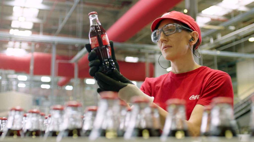 Coca-Cola: in Campania distribuite risorse per 32 mln di euro, generati 1.200 posti di lavoro