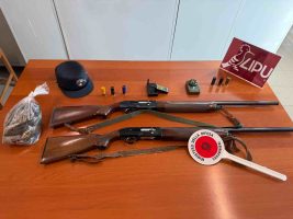 Giugliano, caccia illegale al tordo: sequestrati fucili e richiami elettronici