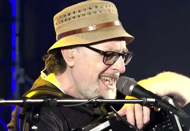 Il Premio Masaniello compie 20 anni: omaggio a Eduardo De Crescenzo al Teatro Sannazaro