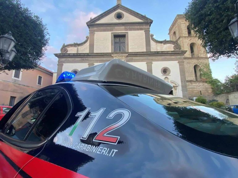 Maddaloni, chiusa struttura per anziani: gravi irregolarità igieniche e pasti senza autorizzazione