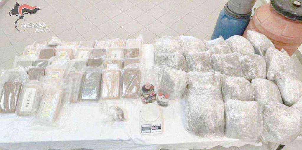 Colpo al narcotraffico dei Monti Lattari, sequestrata una tonnellata e mezza di cannabis