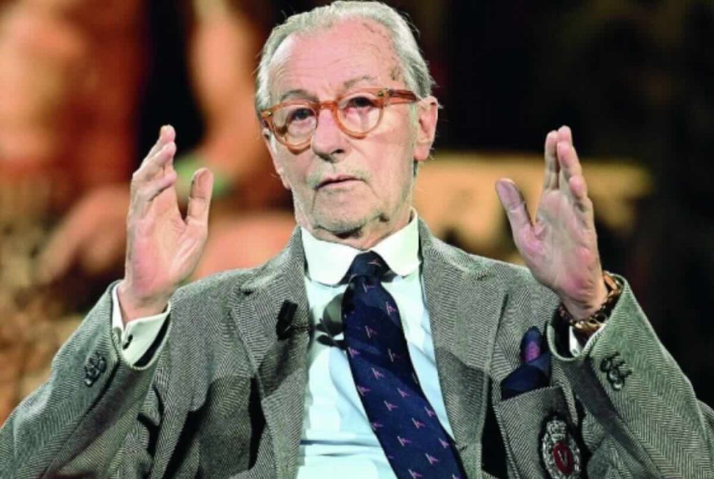 Paura per Vittorio Feltri, aggredito in pieno giorno a Milano: “Mi hanno spruzzato addosso un liquido”