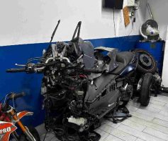Sant’Antimo, scoperta un’officina abusiva: denunciato un 38enne e maxi multa da 5mila euro