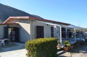 Sant’Antonio Abate, demolita casa abusiva in zona agricola vincolata