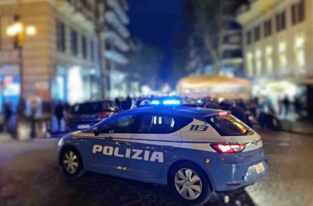 Vomero, baby rapinatore terrore della movida: tre colpi in una notte, fermato 16enne georgiano