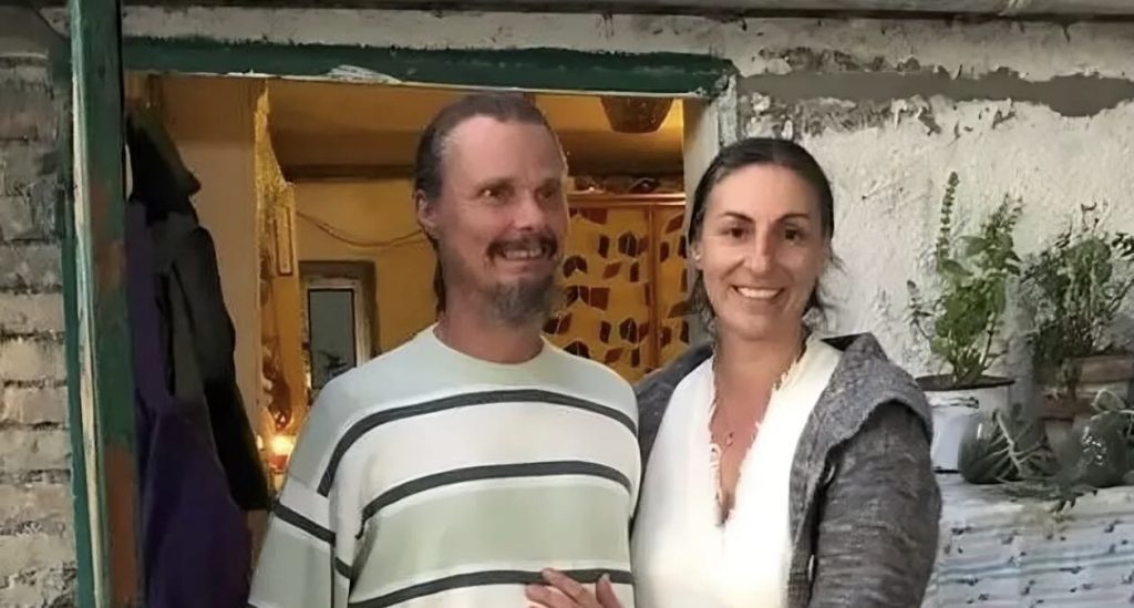 Anonimo imprenditore napoletano si offre di pagare per far riunine “la famiglia dei boschi”