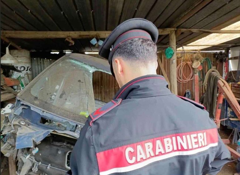 Blitz nella terra dei Fuochi: sei discariche abusive sotto sequestro tra Castel Volturno e Carinola
