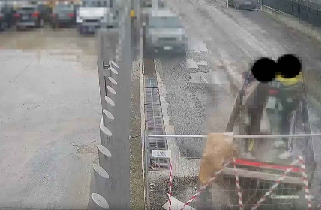 Castellammare, 4 denunciati: sversamenti abusivi vicino all’isola ecologica