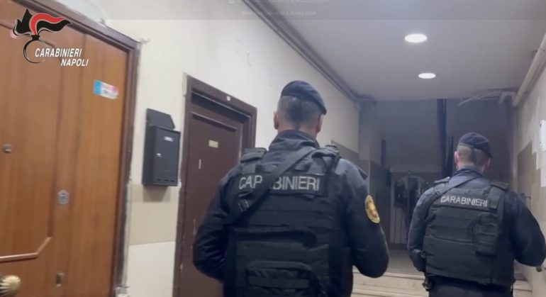 Nella foto, un particolare della vicenda.