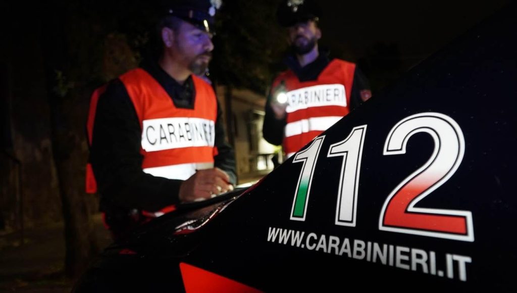 Casalnuovo, sorpreso nel parco con i «ferri del mestiere»: arrestato 36enne in libertà vigilata