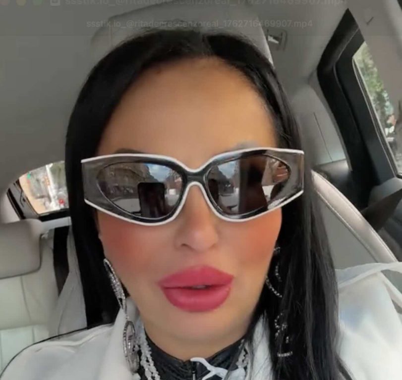 Napoli, Rita De Crescenzo va a votare ma risulta cancellata dagli elenchi: scoppia il caos nel seggio