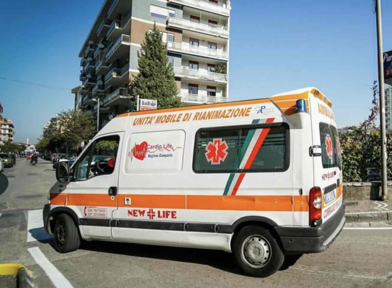 La “New Life” dei morti: così il clan D’Alessandro si prendeva il 118 e il dolore di Castellammare