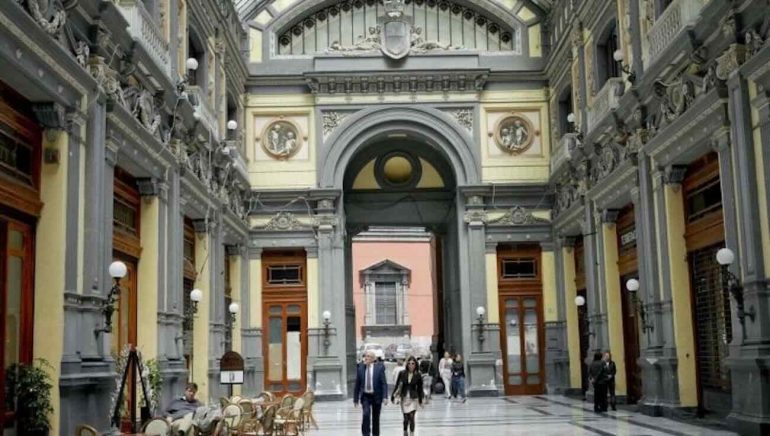 Napoli: 11 milioni per restituire splendore alla Galleria Principe e alla Guglia dell’Immacolata