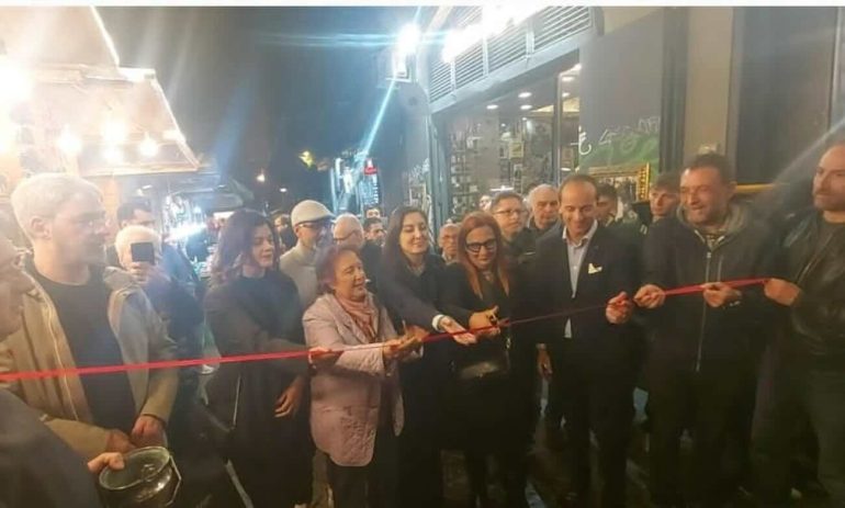 Napoli, a San Gregorio Armeno parte la 154ª Fiera di Natale nel nome di James Senese