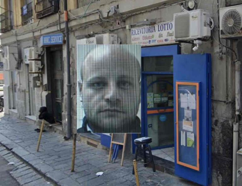 Napoli, rapinatore aggredisce titolare di una ricevitoria interviene il marito e sventa il colpo: arrestato