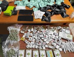 Napoli, scoperto con quasi due chili di droga in casa: arrestato 42enne all’Arenella