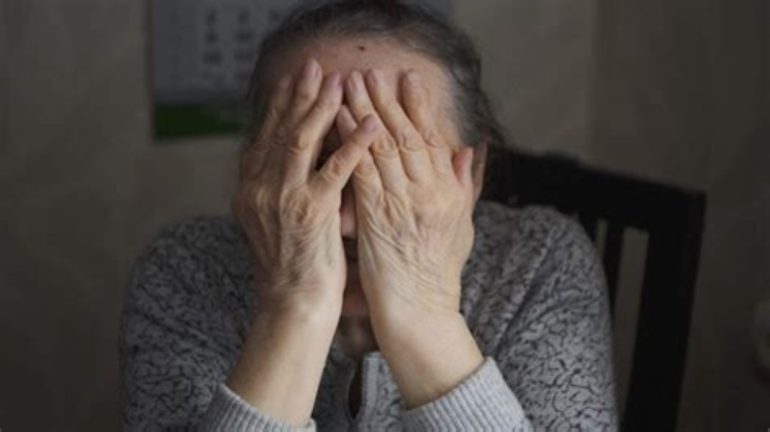 Napoli denunciato figlio violento