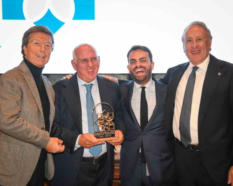 Saxifraga 2025, trionfa l’eccellenza napoletana: premiato il professor Ascierto