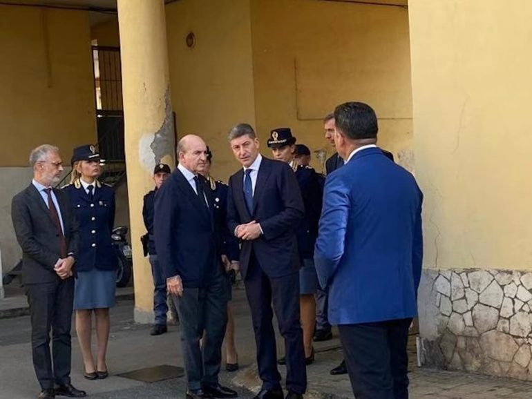 Torre del Greco, poliziotto travolto e ucciso dal Suv, il conducente domani davanti al giudice