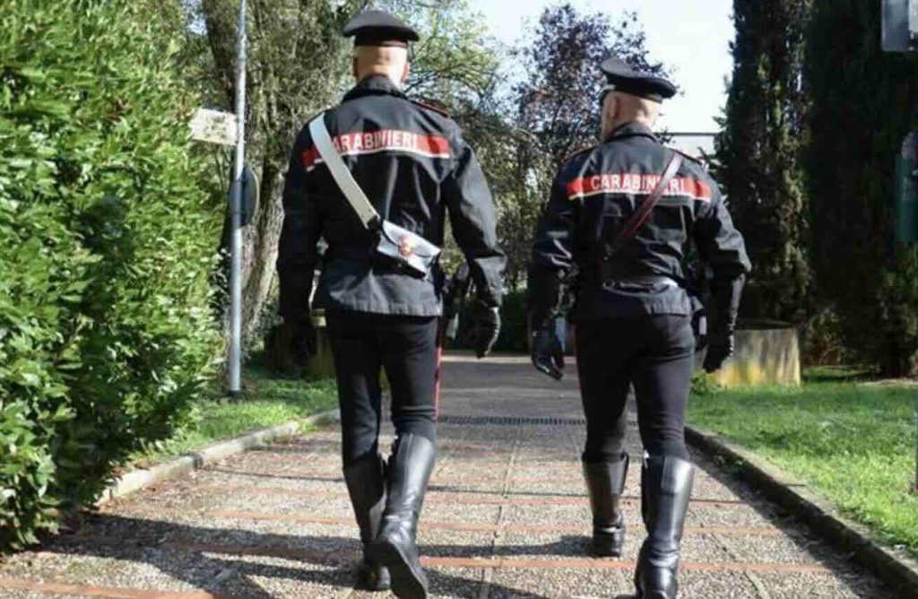 Truffano anziana sulle colline del Chianti: arrestati due napoletani