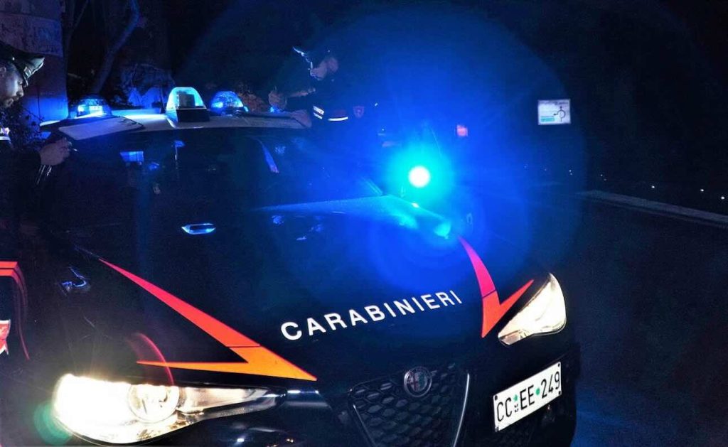 Mugnano, cocaina e crack in auto: arrestato pusher 32enne