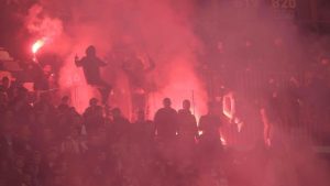 Napoli, ultrà in corteo contro il divieto di trasferta