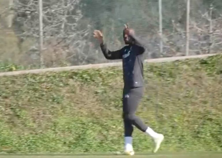 Nella foto, un particolare della vicenda.