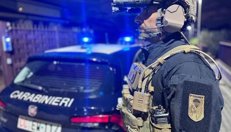 Colpo al clan Senese: 14 arresti a Roma. I legami con i Di Lauro