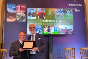 Gianfranco Zola premiato a Londra come “Ambasciatore dello Sport Italiano nel Mondo”