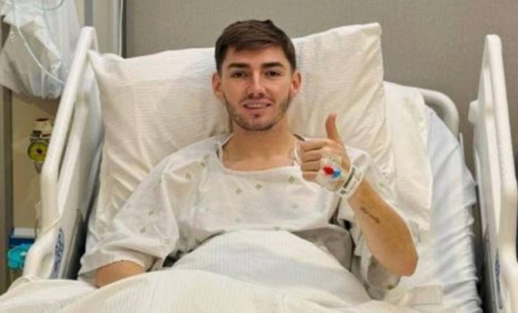 Gilmour operato a Londra: “Inizia la strada verso la guarigione”, rientro a febbraio