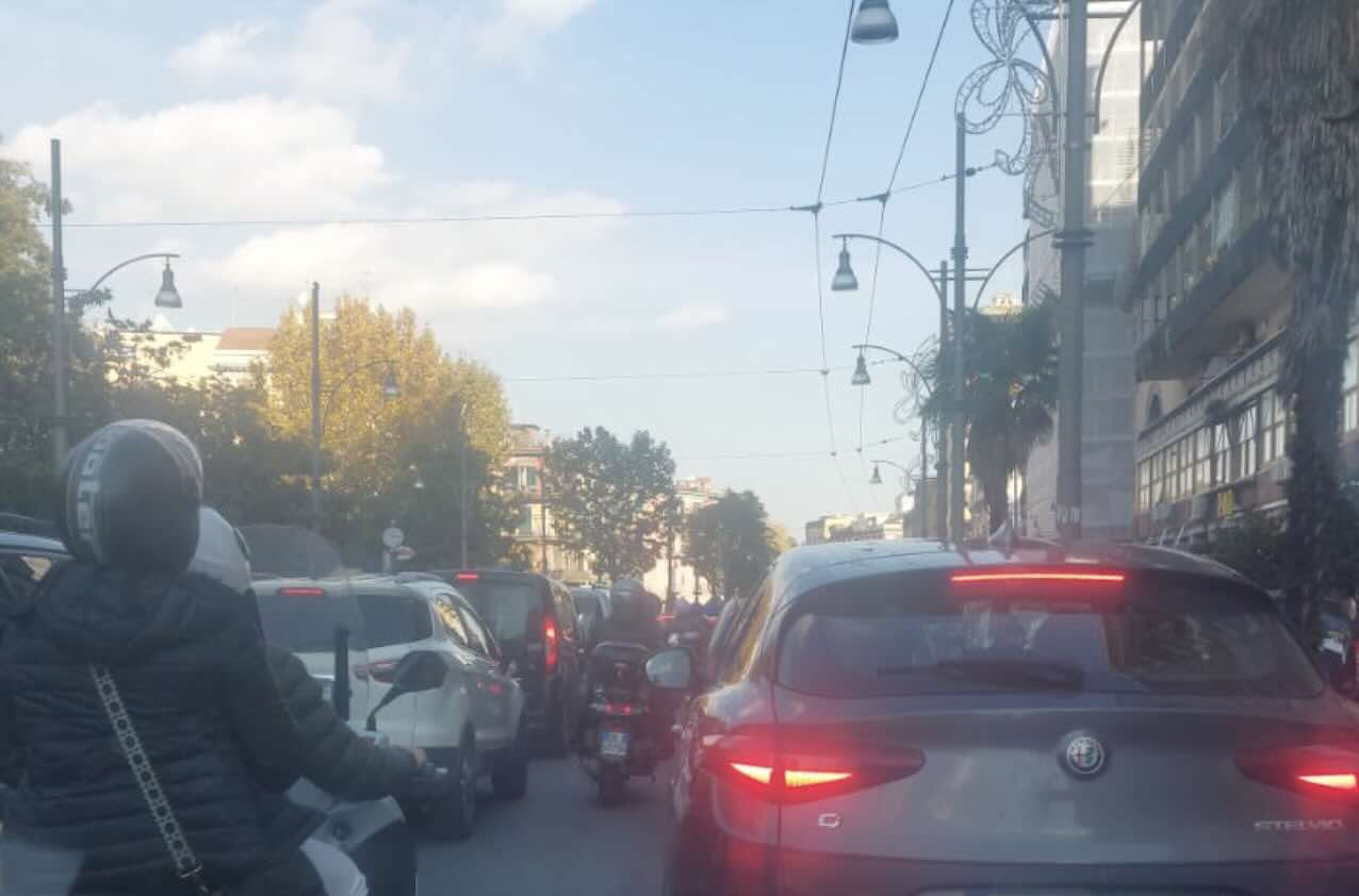 Caos traffico a Napoli