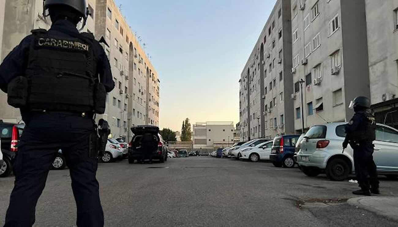 Ponticelli nel caos: blitz Carabinieri con sequestri e denunce choc