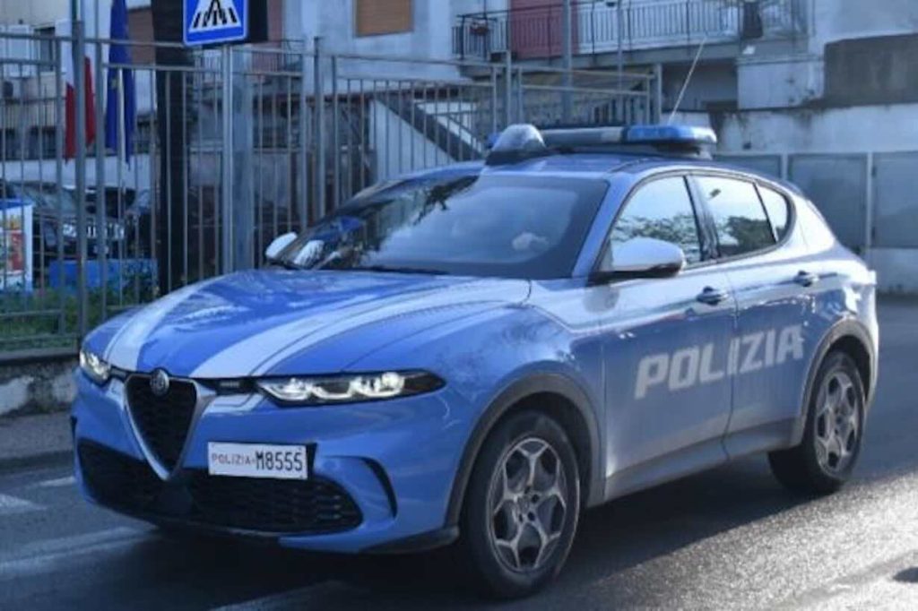 Rapina in Corso Garibaldi: 18enne arrestato dopo inseguimento