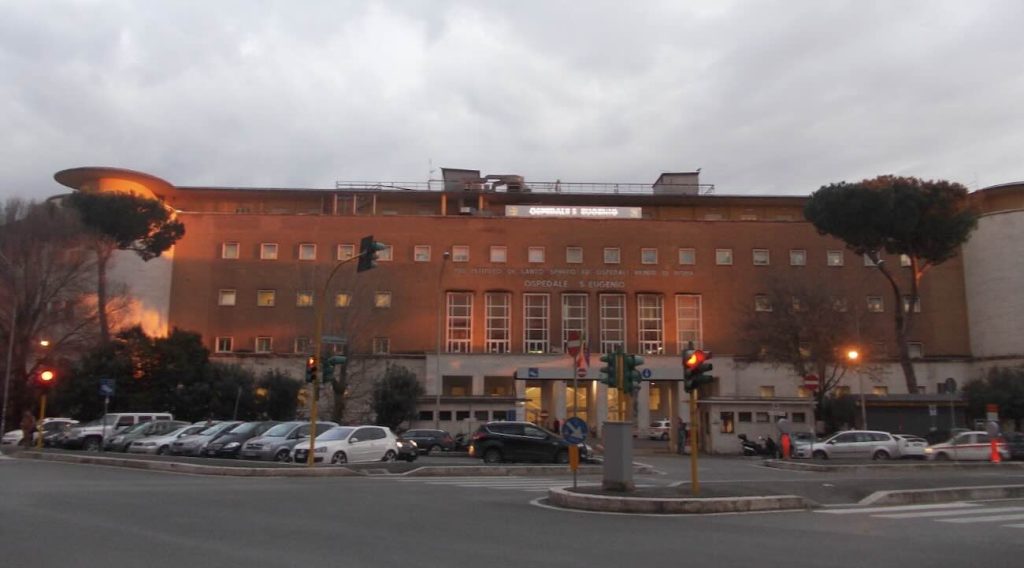 Rimosso tumore a donna in gravidanza: intervento record al Sant’Eugenio di Roma