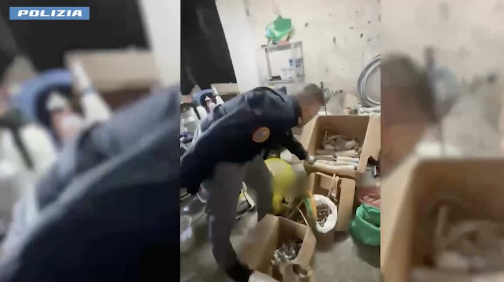 Sant’Antimo, sequestrata fabbrica clandestina di fuochi d’artificio