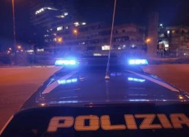 Furto in un negozio a Salerno, fermati e arrestati due uomini dalla Polizia