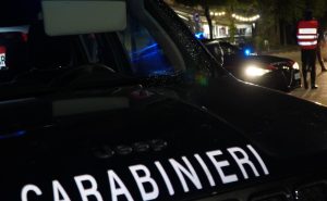 Marcianise, minaccia di morte la compagna davanti al figlio: arrestato 43enne