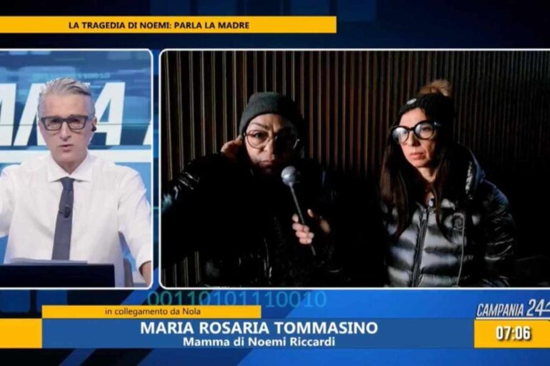 Uccisa dal fratello, la madre di Noemi si sfoga: “Mio figlio deve pagare, voglio cancellare il suo volto”