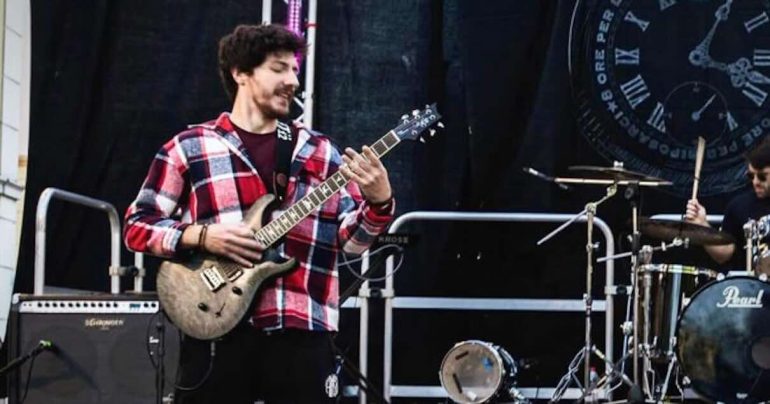 Anche San Giuseppe Vesuviano piange Alessandro Ambrosio: il “capotreno gentiluomo” ucciso senza un perché