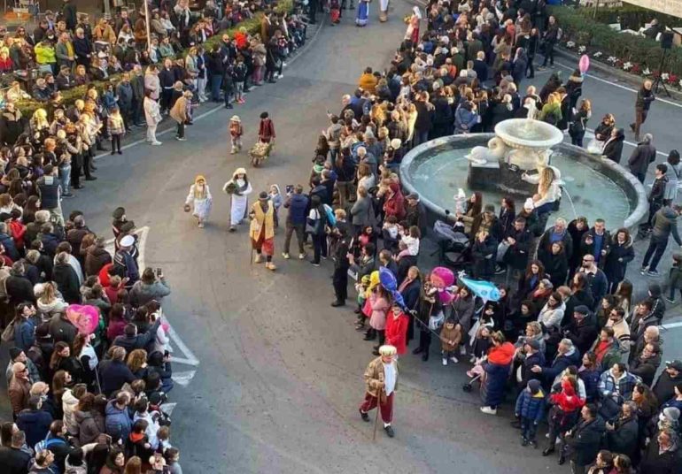 Nella foto, un particolare della vicenda.