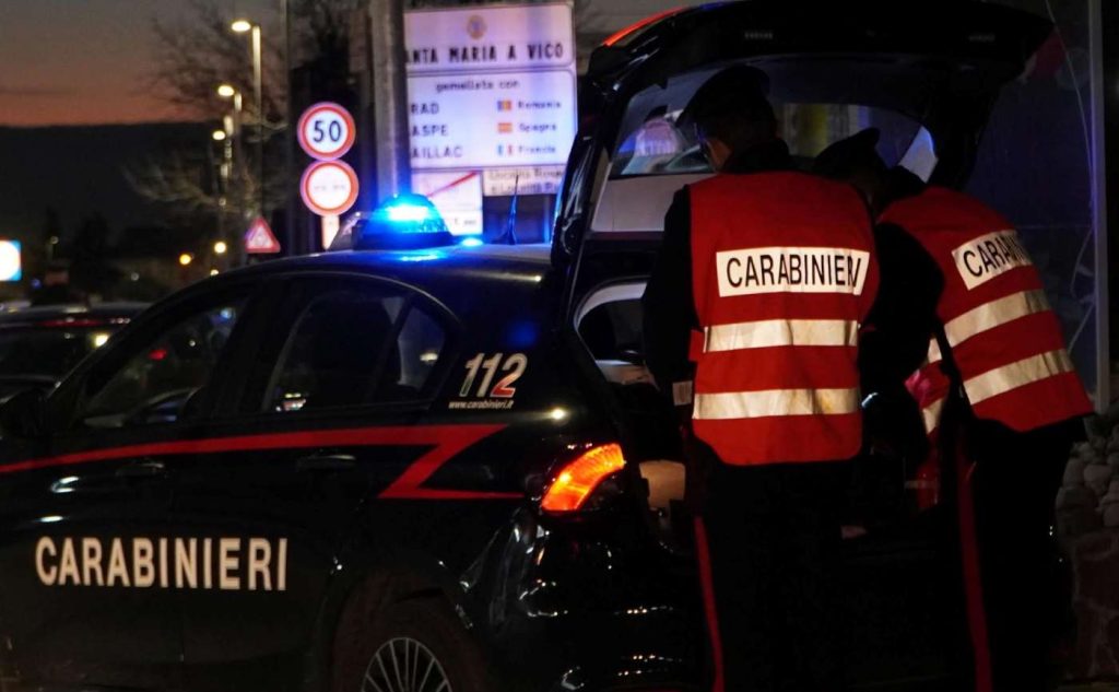 Rapina al distributore di carburanti: denunciato 44enne nel Casertano