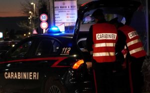 Rapina al distributore di carburanti: denunciato 44enne nel Casertano