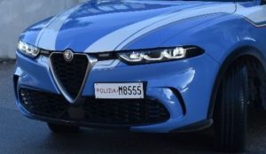 Napoli, tenta il furto in auto a Capodimonte: arrestato 50enne