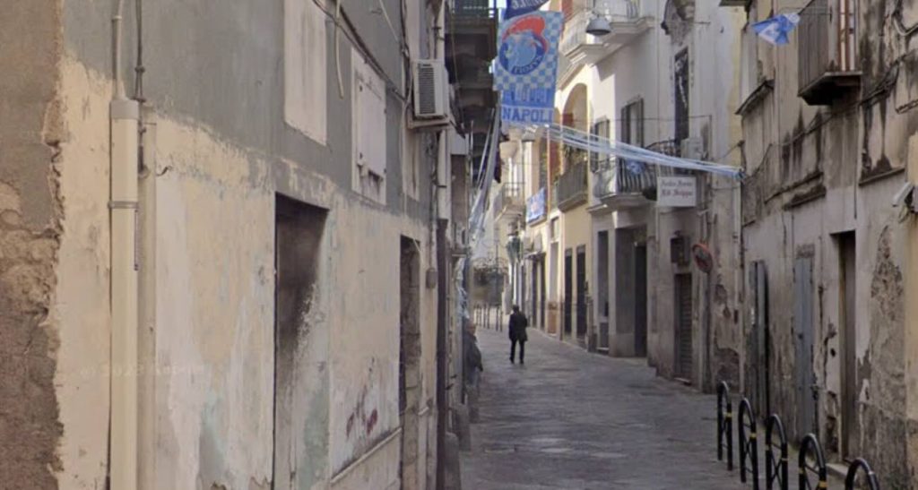 Casoria, l’allarme dei consiglieri: «Via Santa Croce chiusa da troppo tempo»