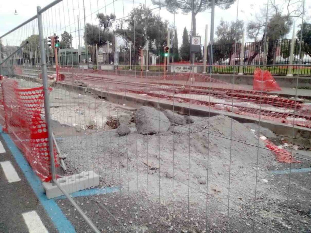 Disagi in Riviera: Italia dei Diritti De Pierro denuncia caos viabilità a Chiaia