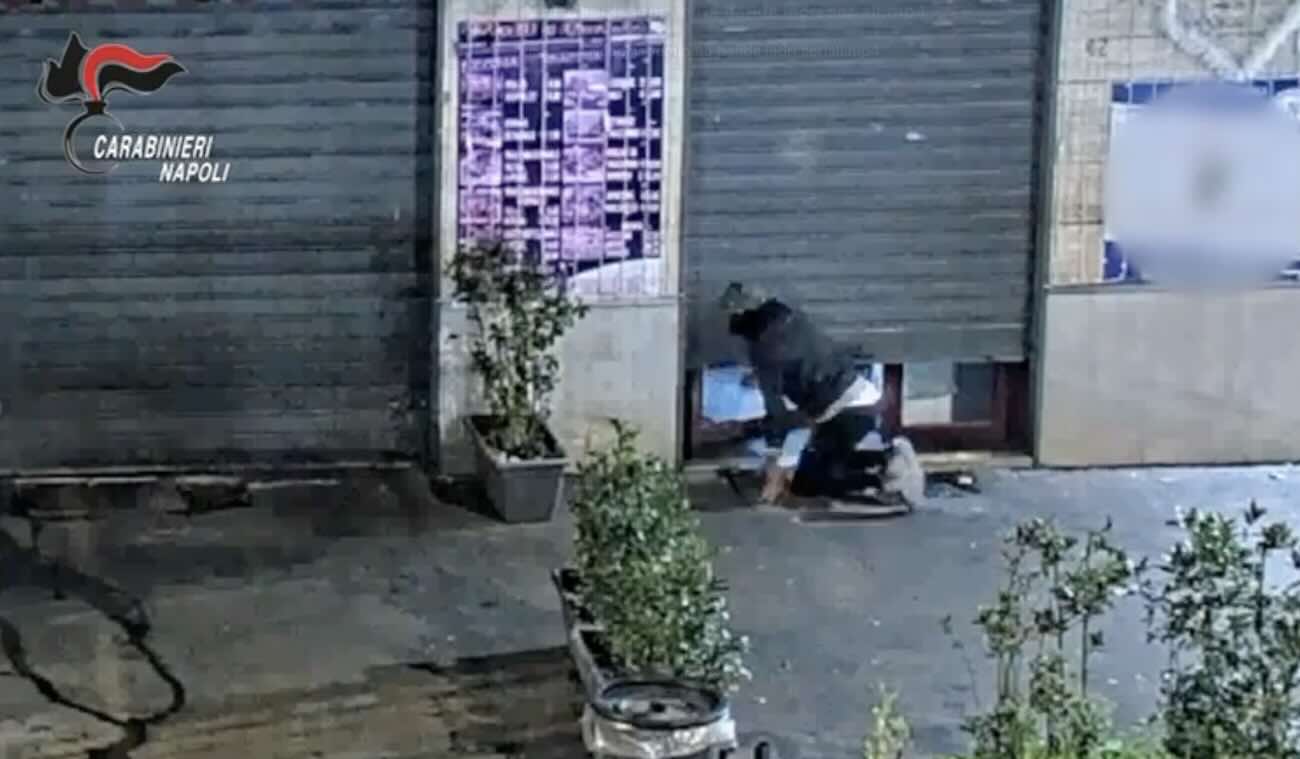 Maxi operazione dei carabinieri contro una rete di ladri seriali: 38 arresti tra Napoli e Roma
