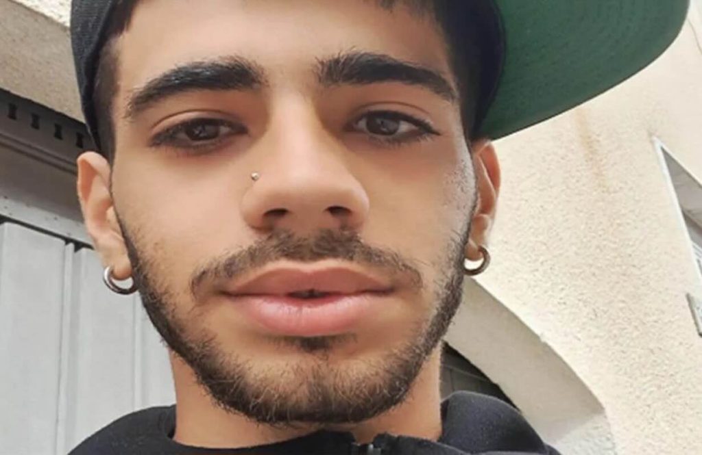 Muore a 19 anni dopo il ricovero a Vallo della Lucania: esposto in Procura