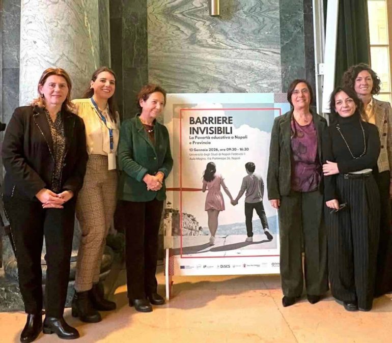 Napoli, l’esercito degli adolescenti invisibili: tra lavoro precoce e sogni di fuga