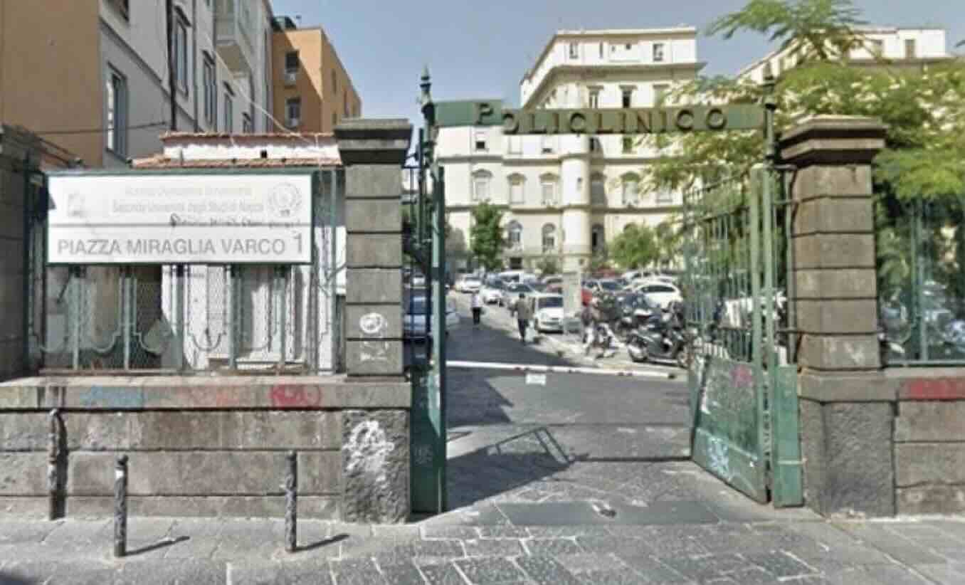 L'ingresso del vecchio Policlinico